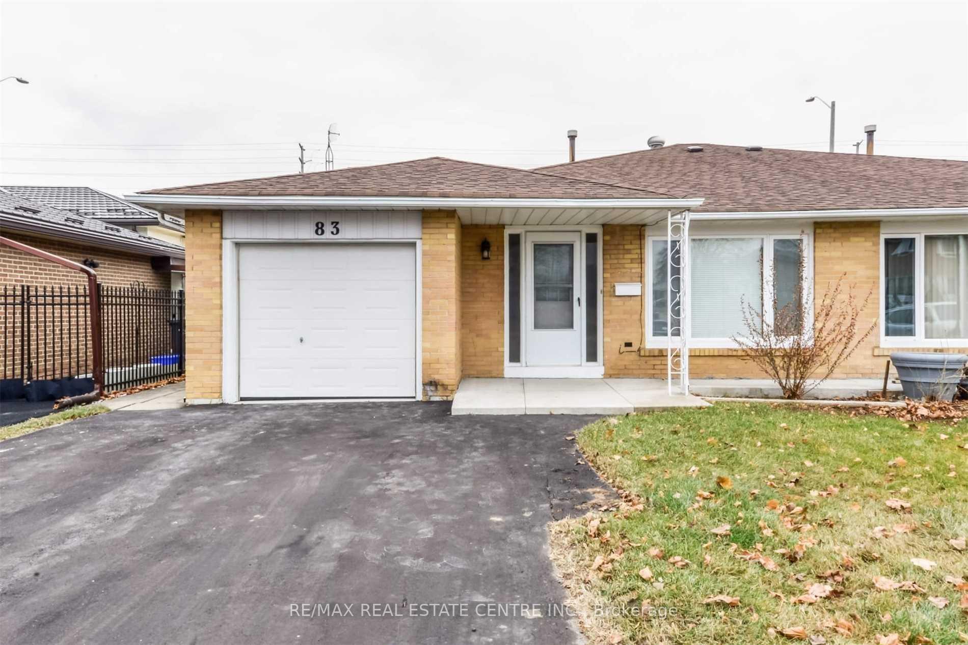 Front of Unit Upper, 83 Autumn Boulevard