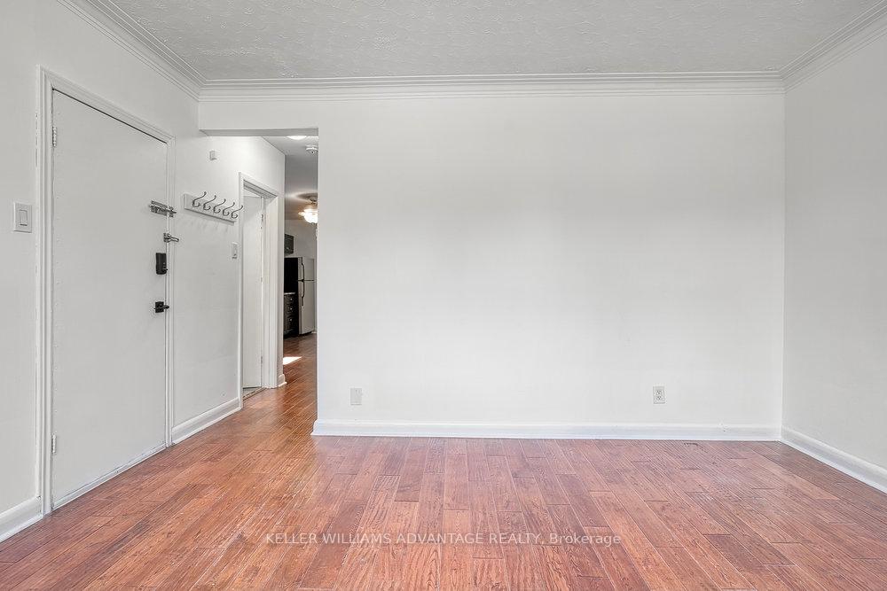 Photo 9 of Unit 3, 8 Coates Avenue, Toronto, Oakwood Village — HOMEH