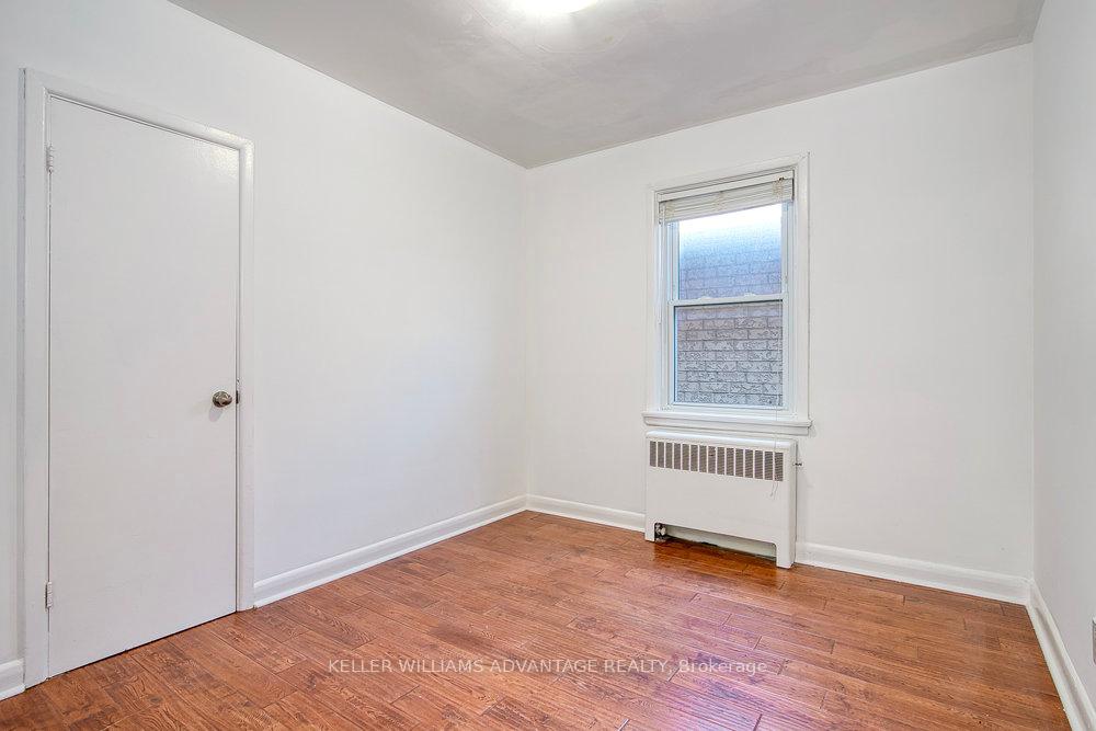 Photo 6 of Unit 3, 8 Coates Avenue, Toronto, Oakwood Village — HOMEH