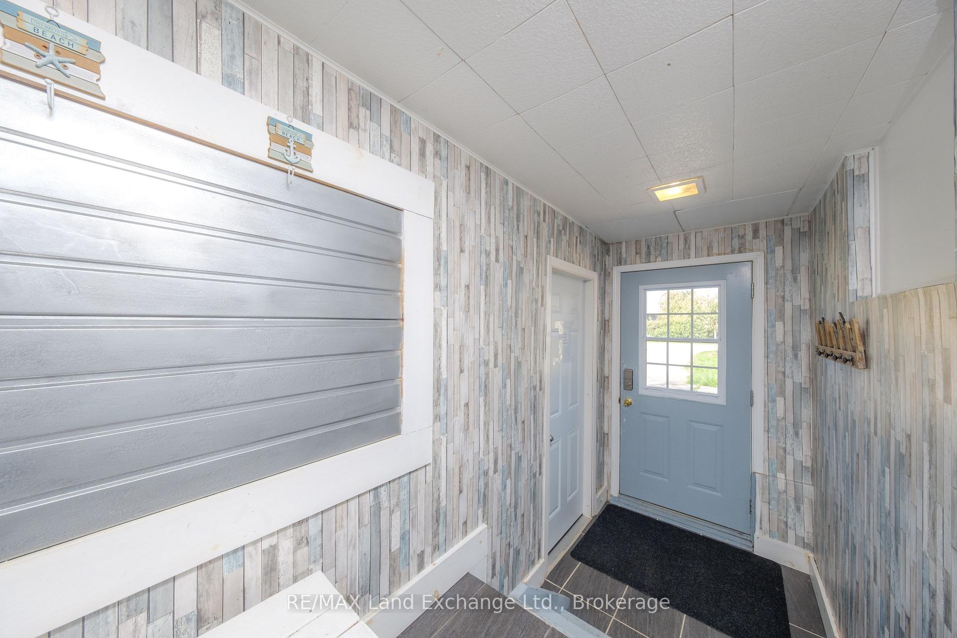 Photo 16 of 180 Huron Road N, Huron-Kinloss — HOMEH