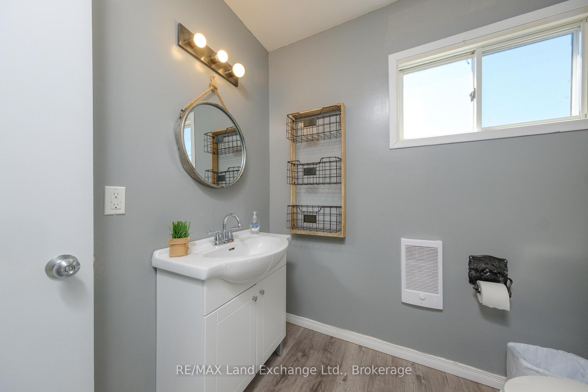 Photo 7 of 180 Huron Road N, Huron-Kinloss — HOMEH