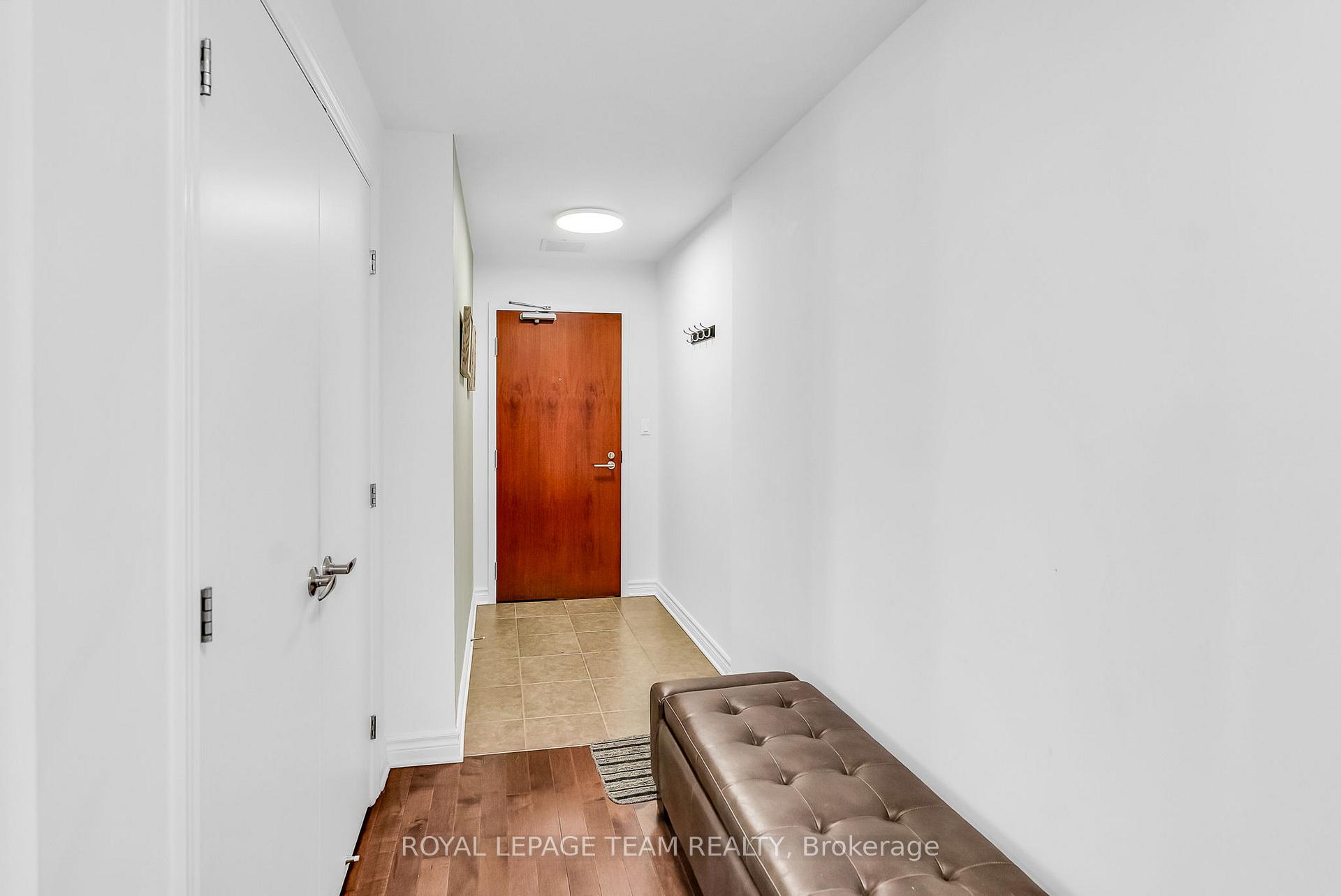 Photo 2 of Unit 413, 575 Byron Avenue, Ottawa, McKellar/Highland — HOMEH