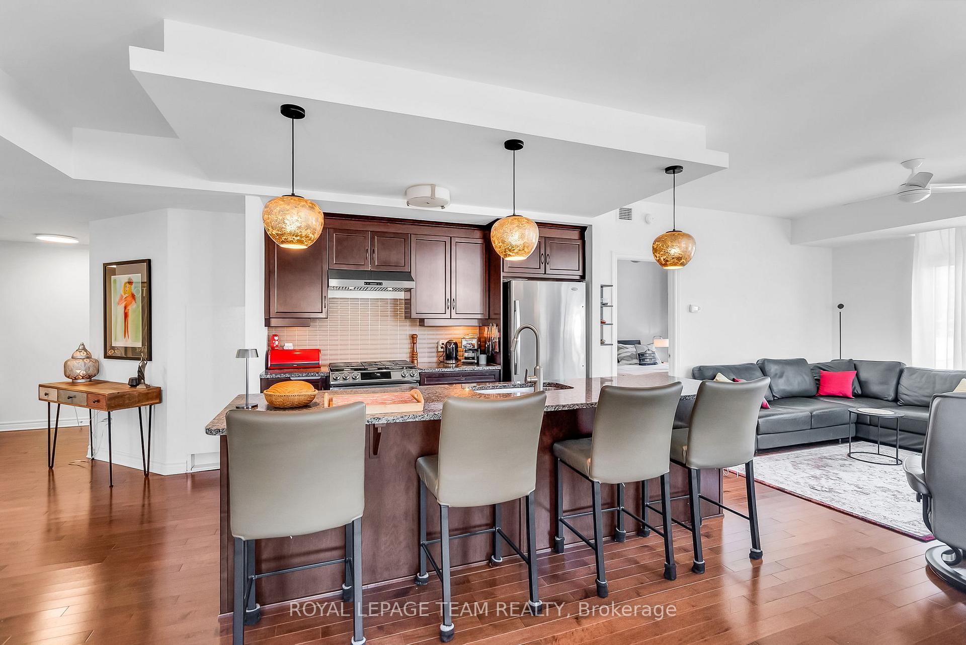Photo 5 of Unit 413, 575 Byron Avenue, Ottawa, McKellar/Highland — HOMEH