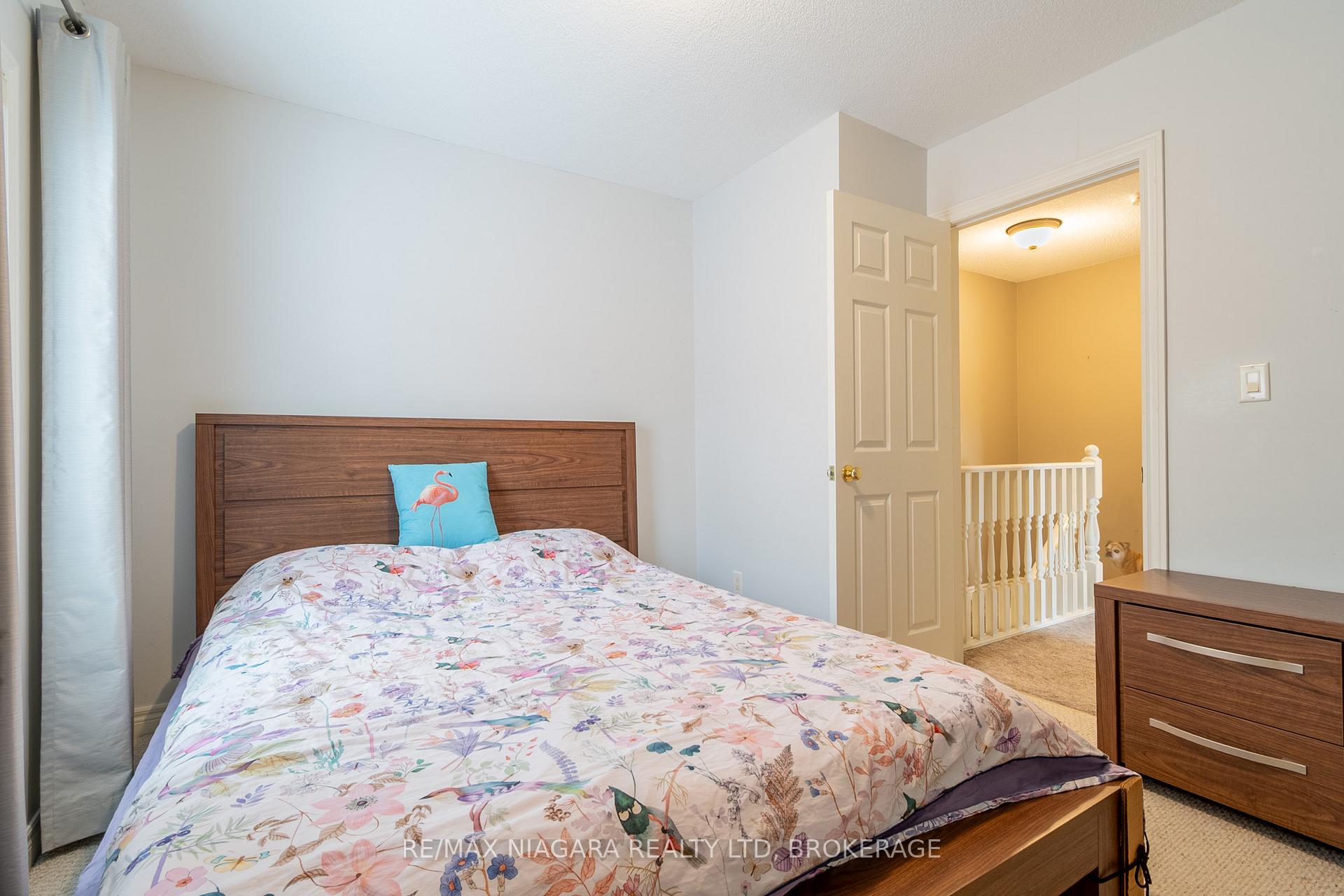 Photo 13 of 20A Brown Drive, St. Catharines, Rykert/Vansickle — HOMEH