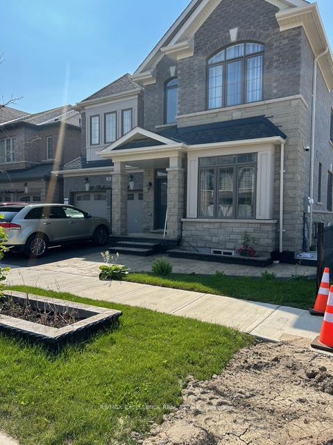Photo 2 of 26 Stellarton Crescent, Brampton, Northwest Brampton — HOMEH