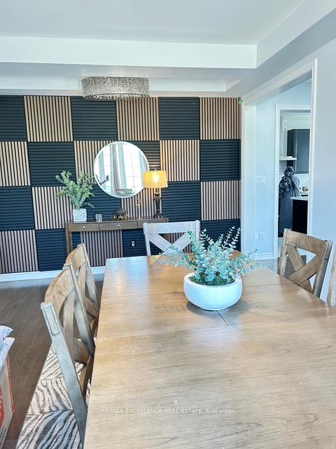 Photo 18 of 26 Stellarton Crescent, Brampton, Northwest Brampton — HOMEH