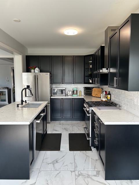 Photo 27 of 26 Stellarton Crescent, Brampton, Northwest Brampton — HOMEH
