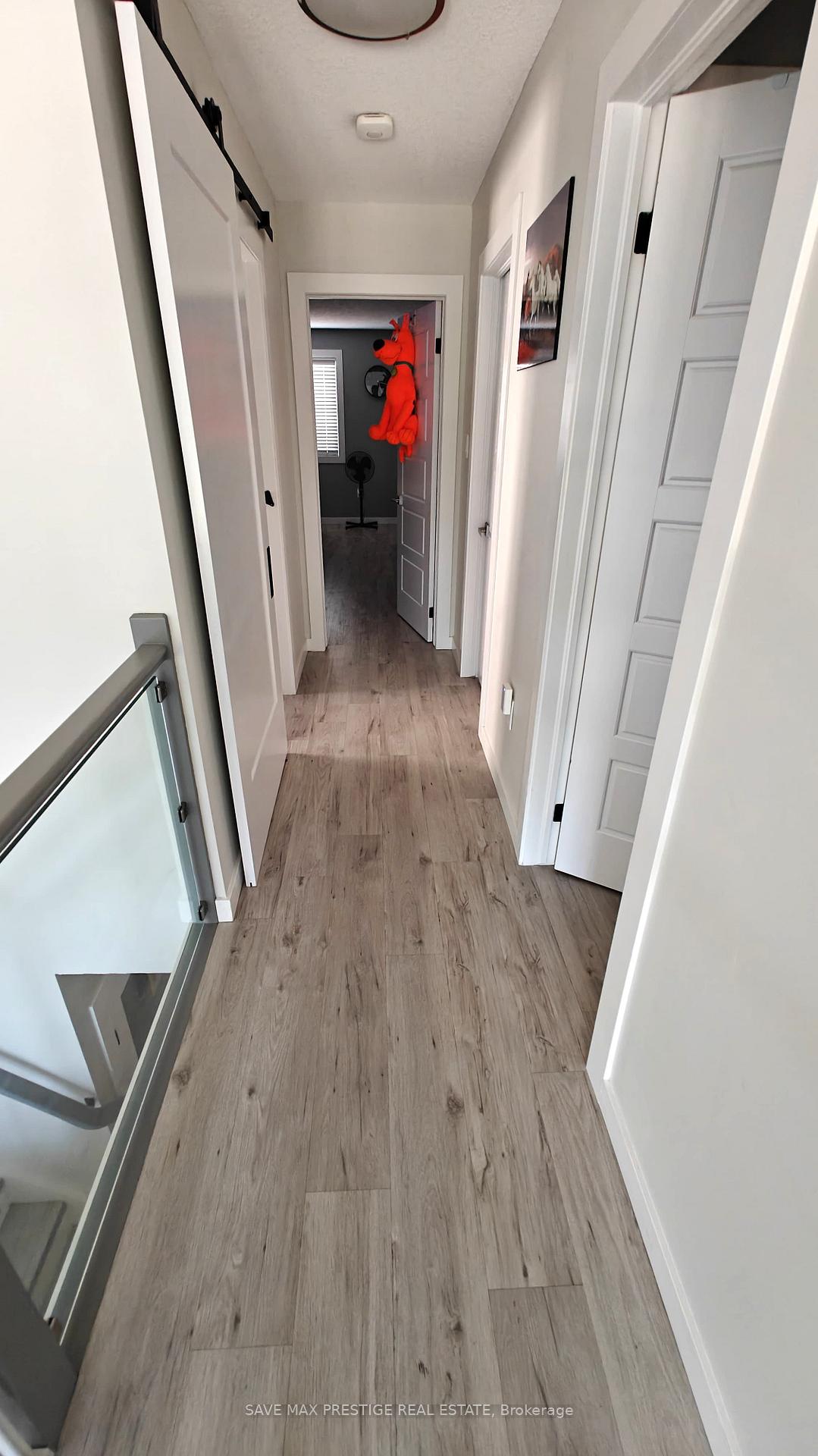 Photo 7 of 125 Windale Crescent, Kitchener, Laurentian Hills — HOMEH