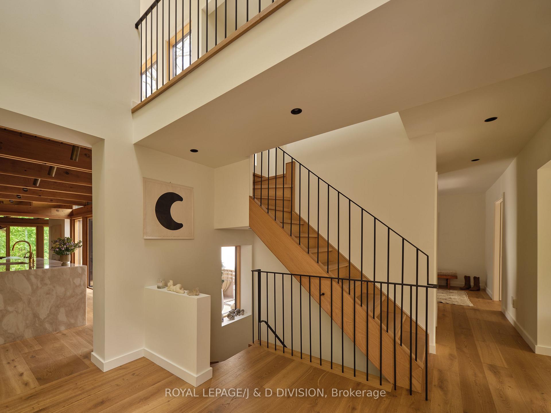 Photo 22 of 43 Douglas Crescent, Toronto, Leaside — HOMEH