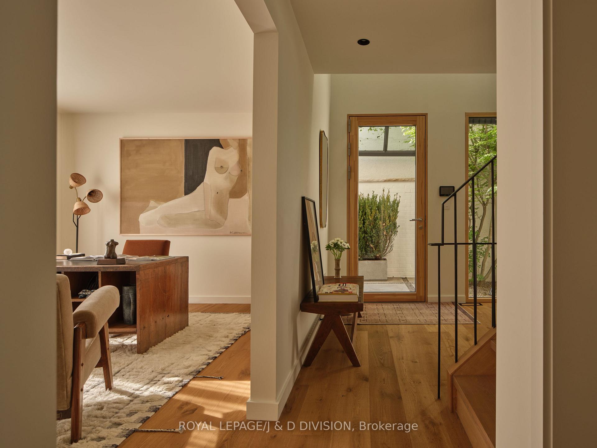 Photo 18 of 43 Douglas Crescent, Toronto, Leaside — HOMEH