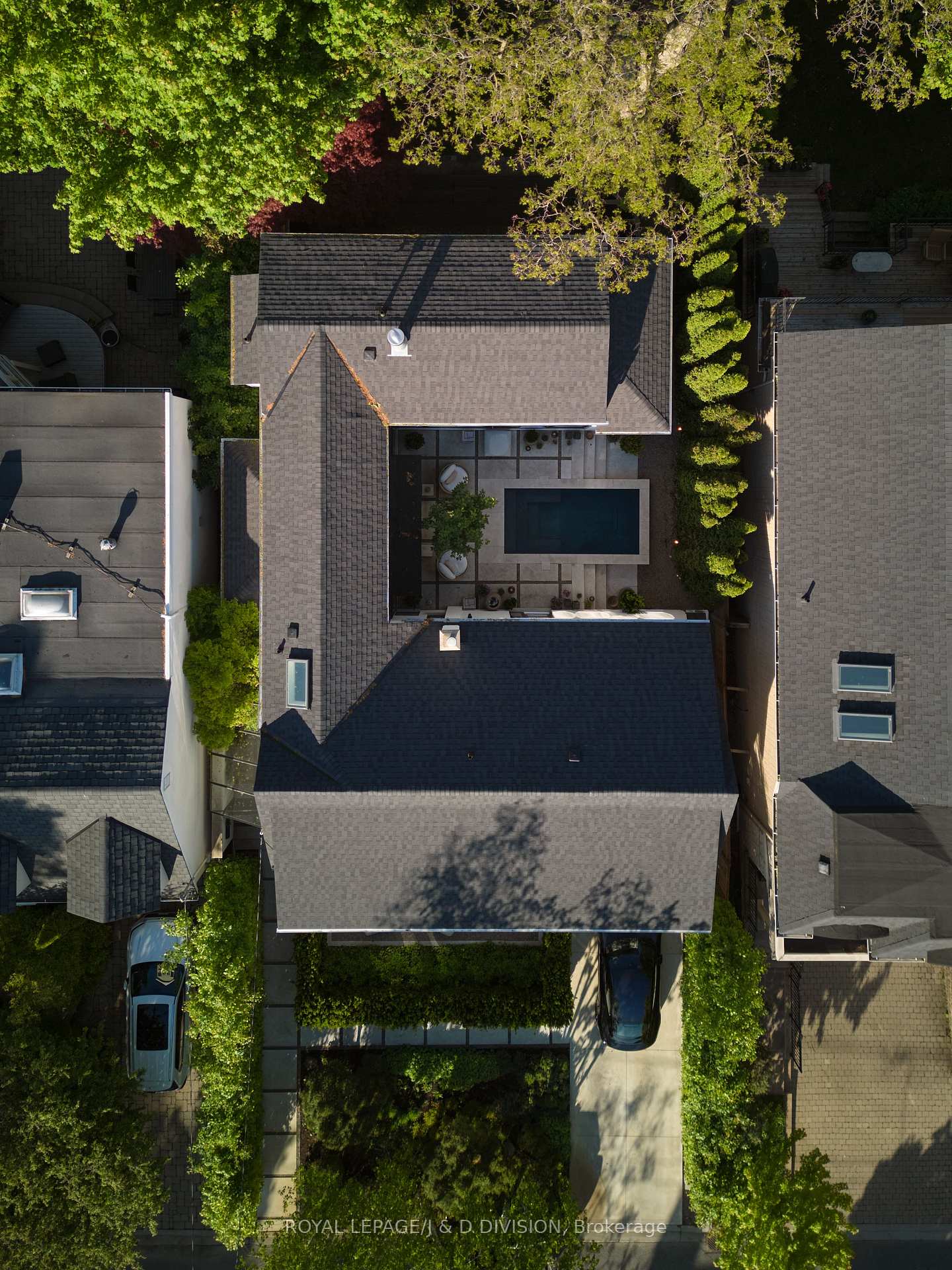 Photo 39 of 43 Douglas Crescent, Toronto, Leaside — HOMEH