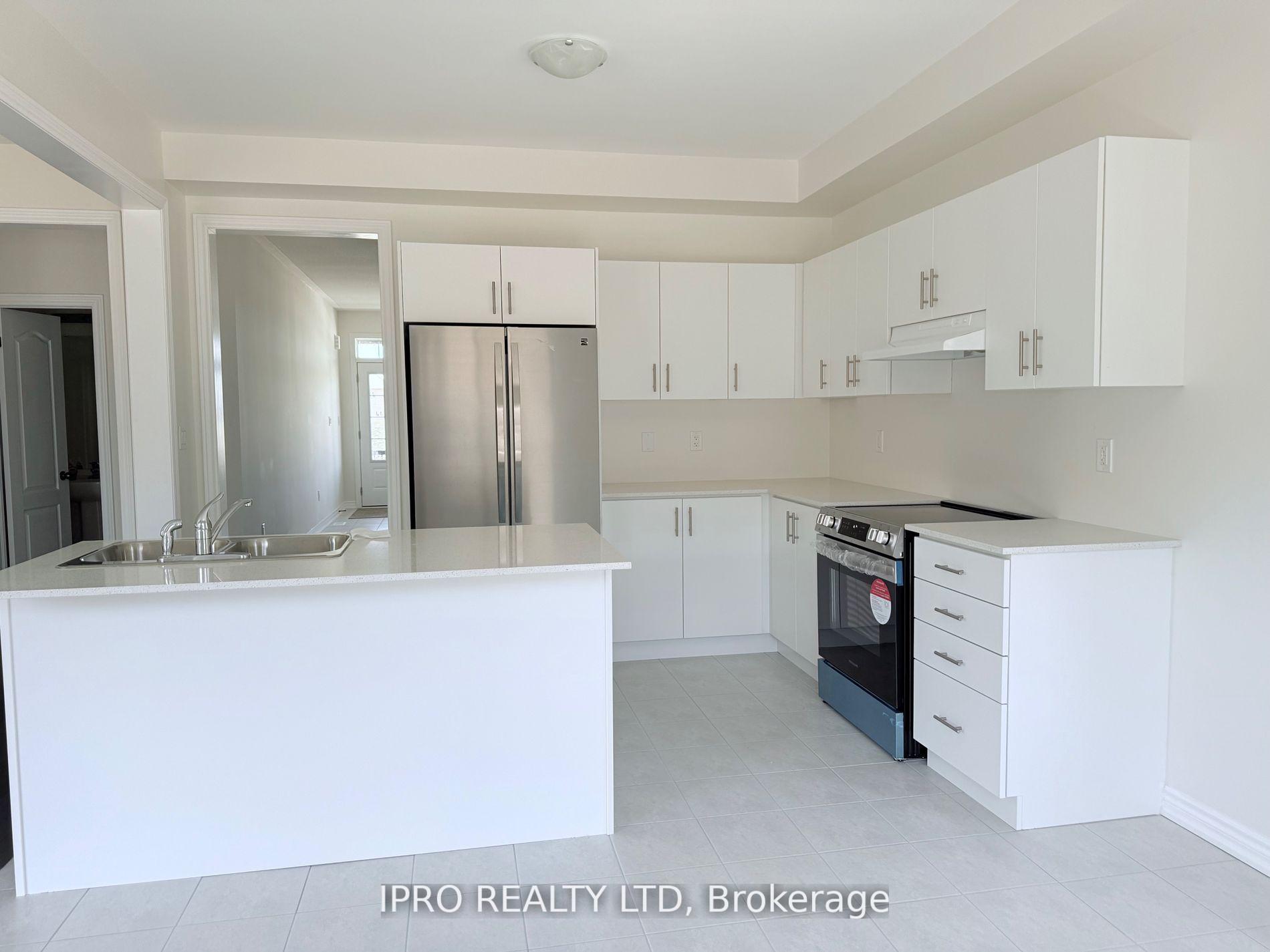 Photo 24 of 35 Lawrence D Pridham Avenue E, New Tecumseth, Rural New Tecumseth — HOMEH
