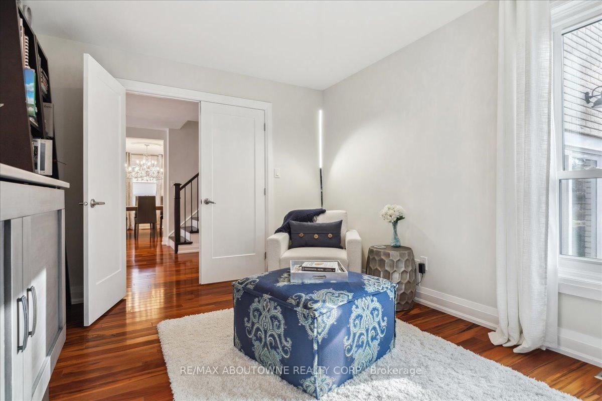 Photo 19 of 22 Mathers Drive, Hamilton, Stoney Creek — HOMEH