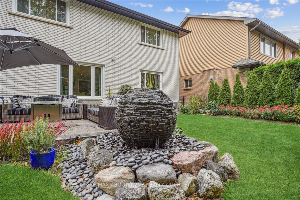 Photo 49 of 22 Mathers Drive, Hamilton, Stoney Creek — HOMEH