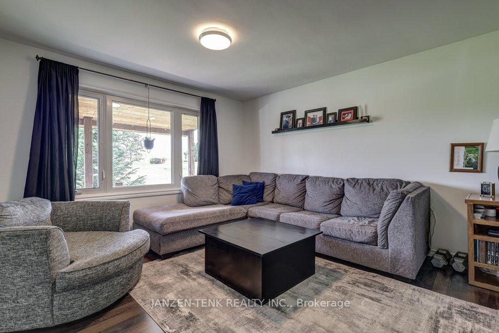 Photo 4 of 13240 Imperial Road, Malahide, Lyons — HOMEH