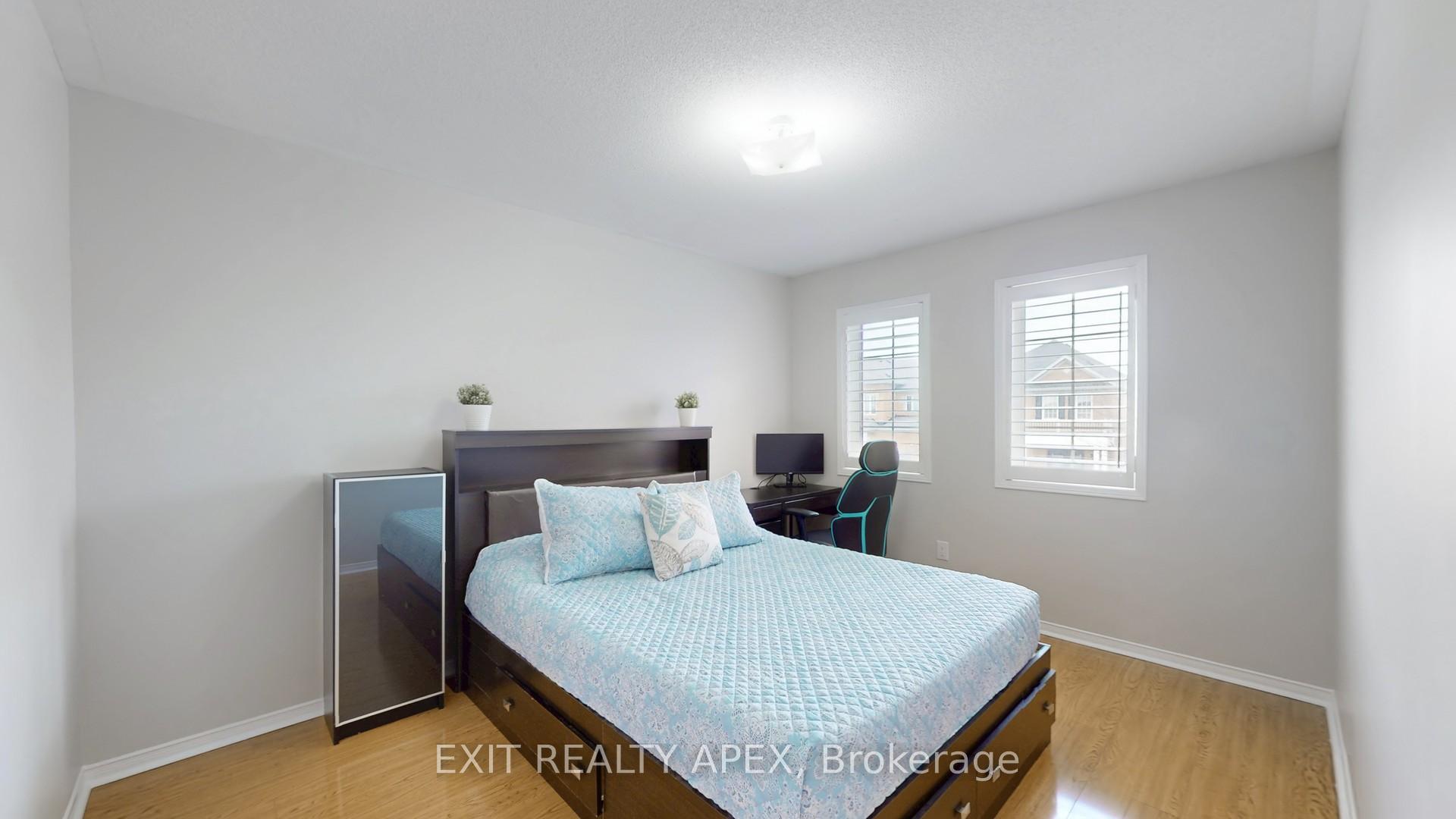 Photo 25 of 77 Commodore Dr, Brampton, Credit Valley — HOMEH