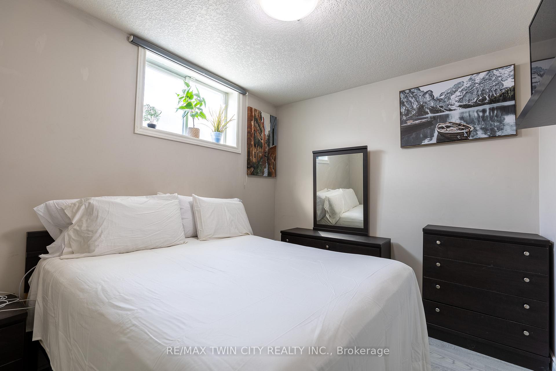 Photo 7 of Unit 6B, 38 Howe Drive, Kitchener — HOMEH