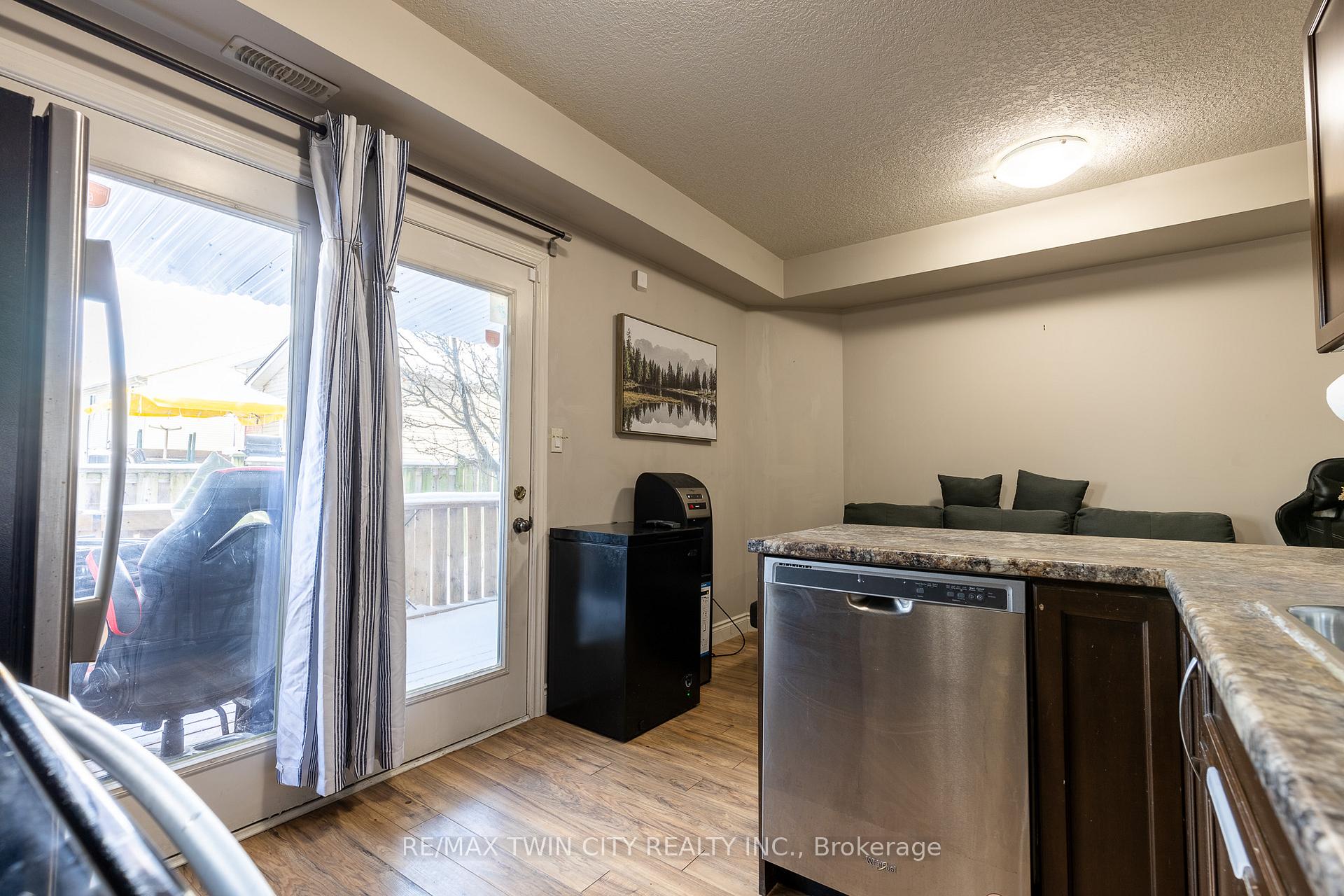 Photo 20 of Unit 6B, 38 Howe Drive, Kitchener — HOMEH