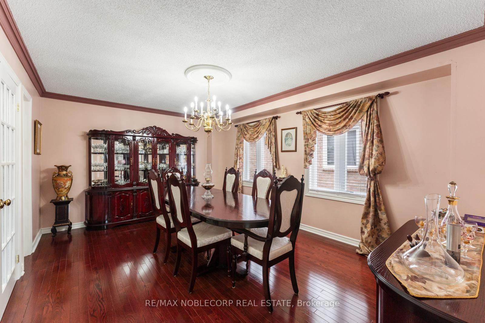 Photo 12 of 123 Corner Ridge Road, Aurora, Aurora Highlands — HOMEH