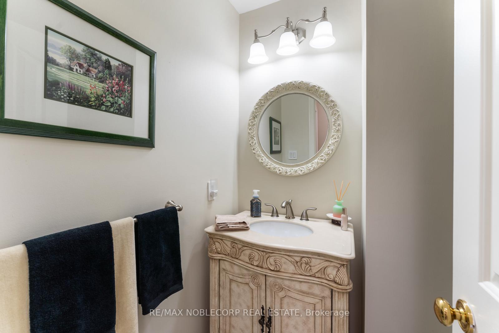 Photo 7 of 123 Corner Ridge Road, Aurora, Aurora Highlands — HOMEH