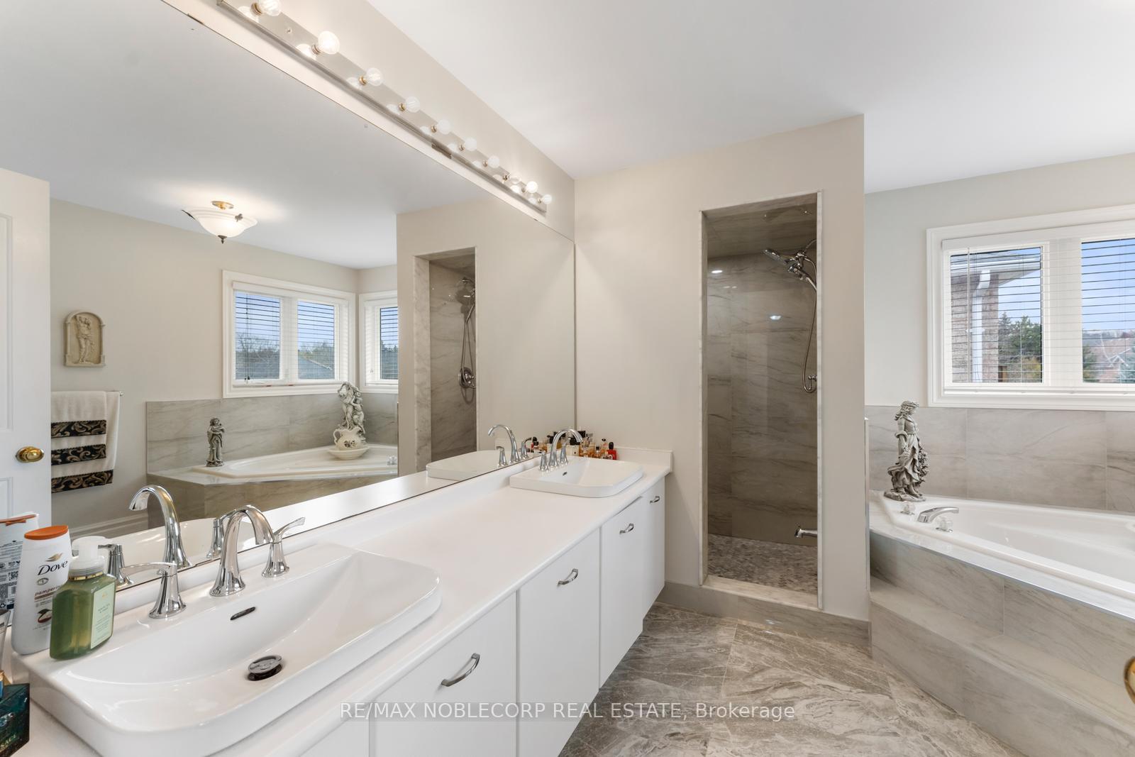 Photo 18 of 123 Corner Ridge Road, Aurora, Aurora Highlands — HOMEH