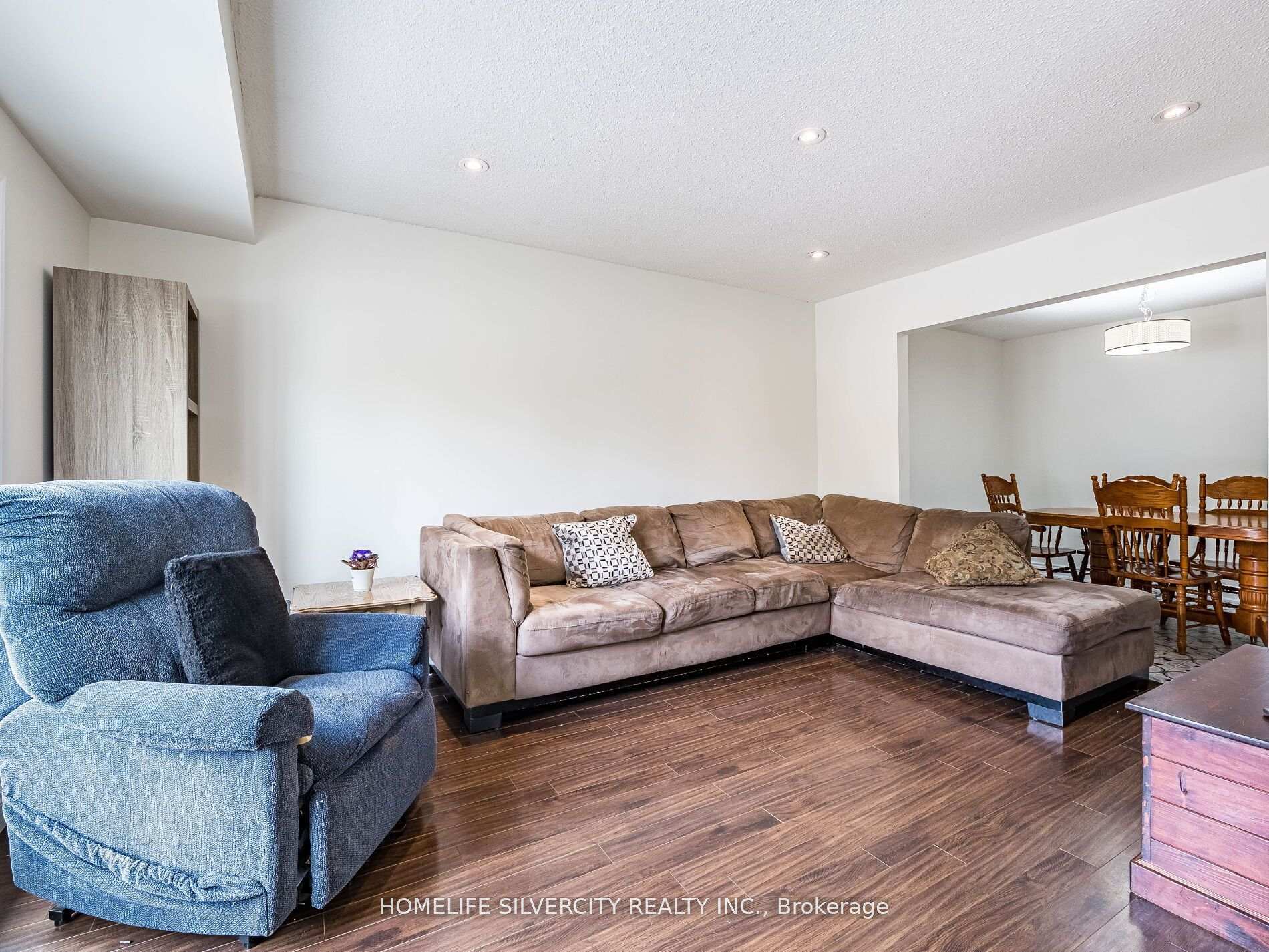 Photo 14 of 53 Charters Road W, Brampton, Madoc — HOMEH