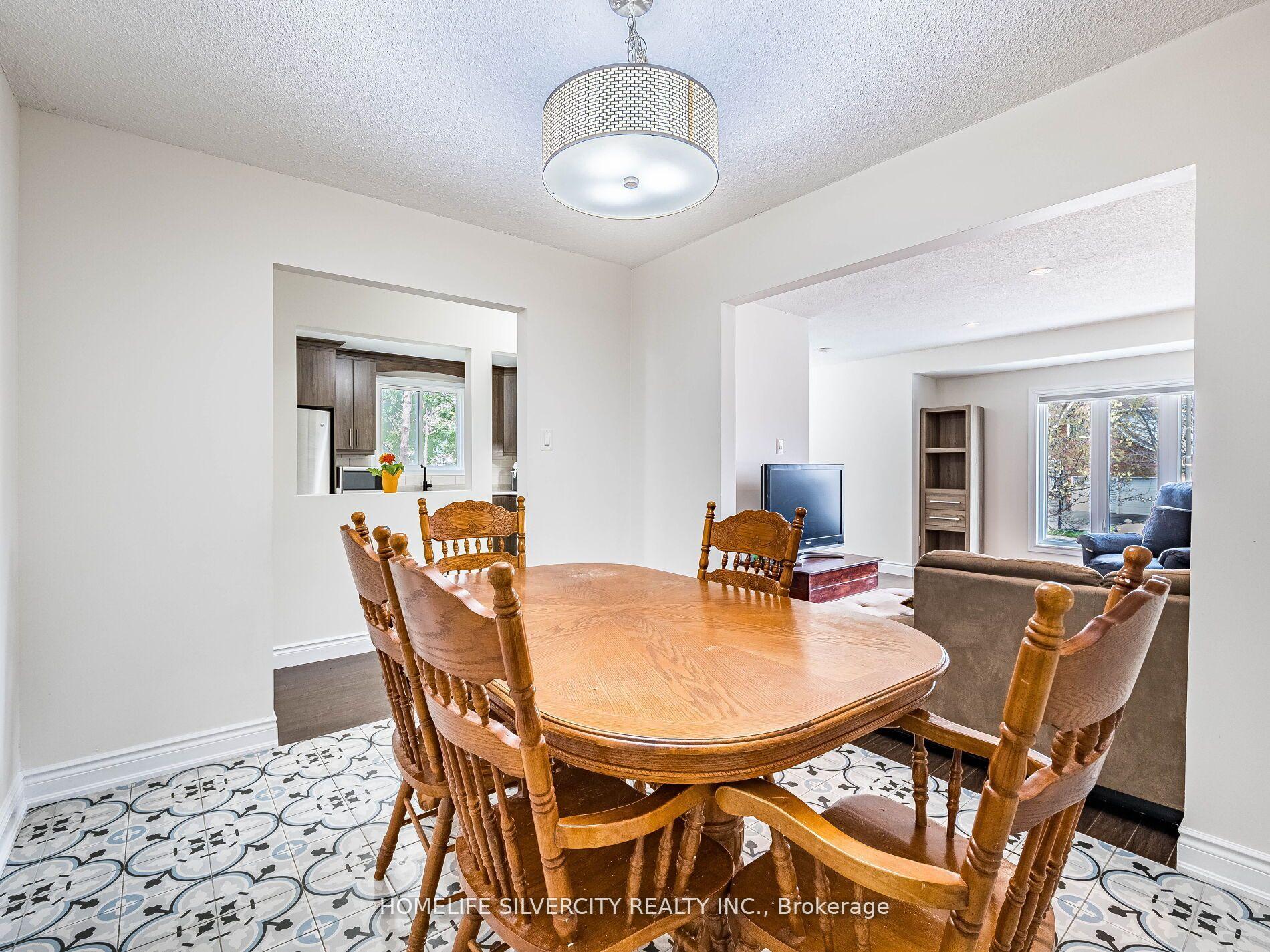 Photo 16 of 53 Charters Road W, Brampton, Madoc — HOMEH