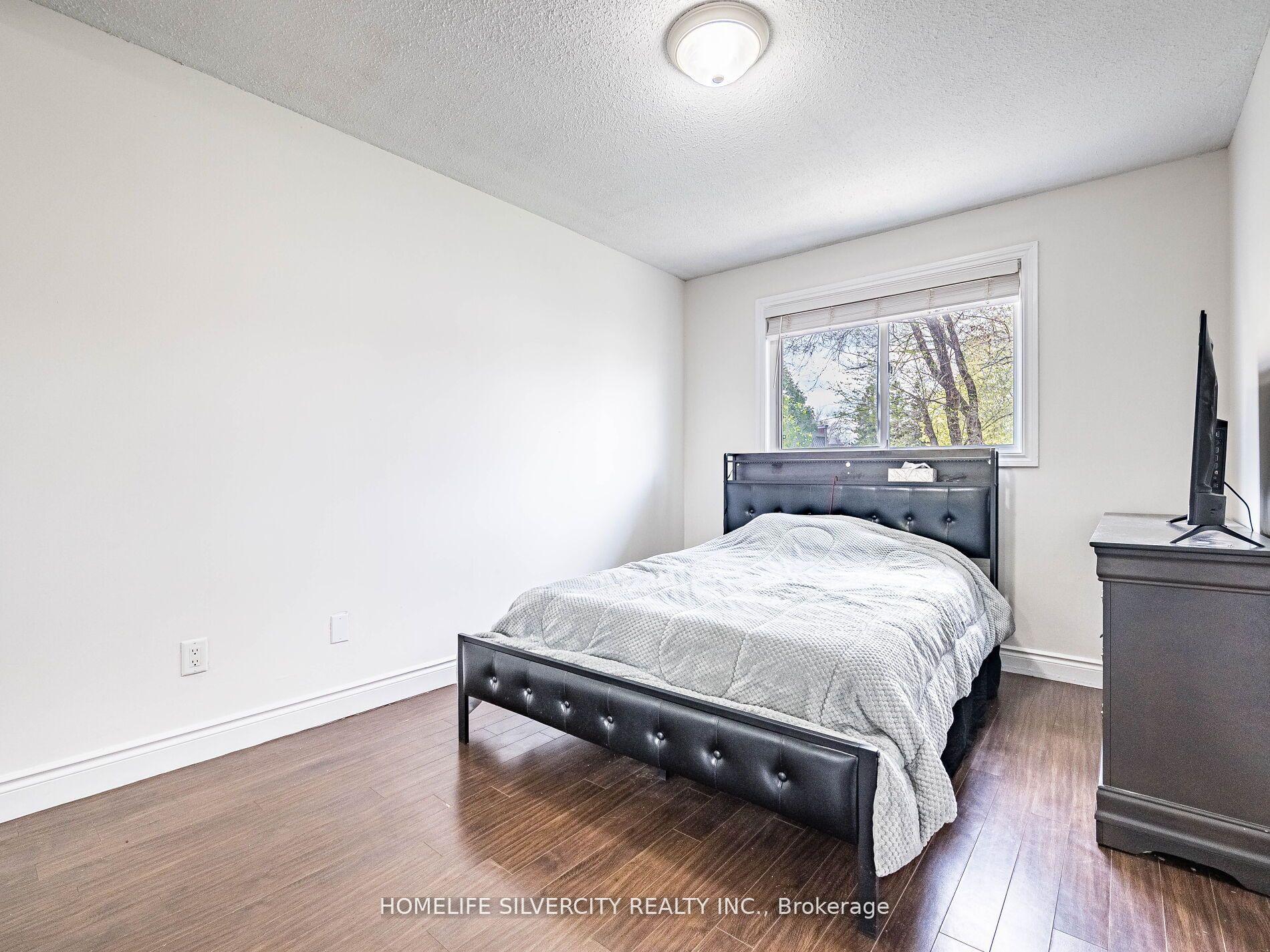 Photo 15 of 53 Charters Road W, Brampton, Madoc — HOMEH