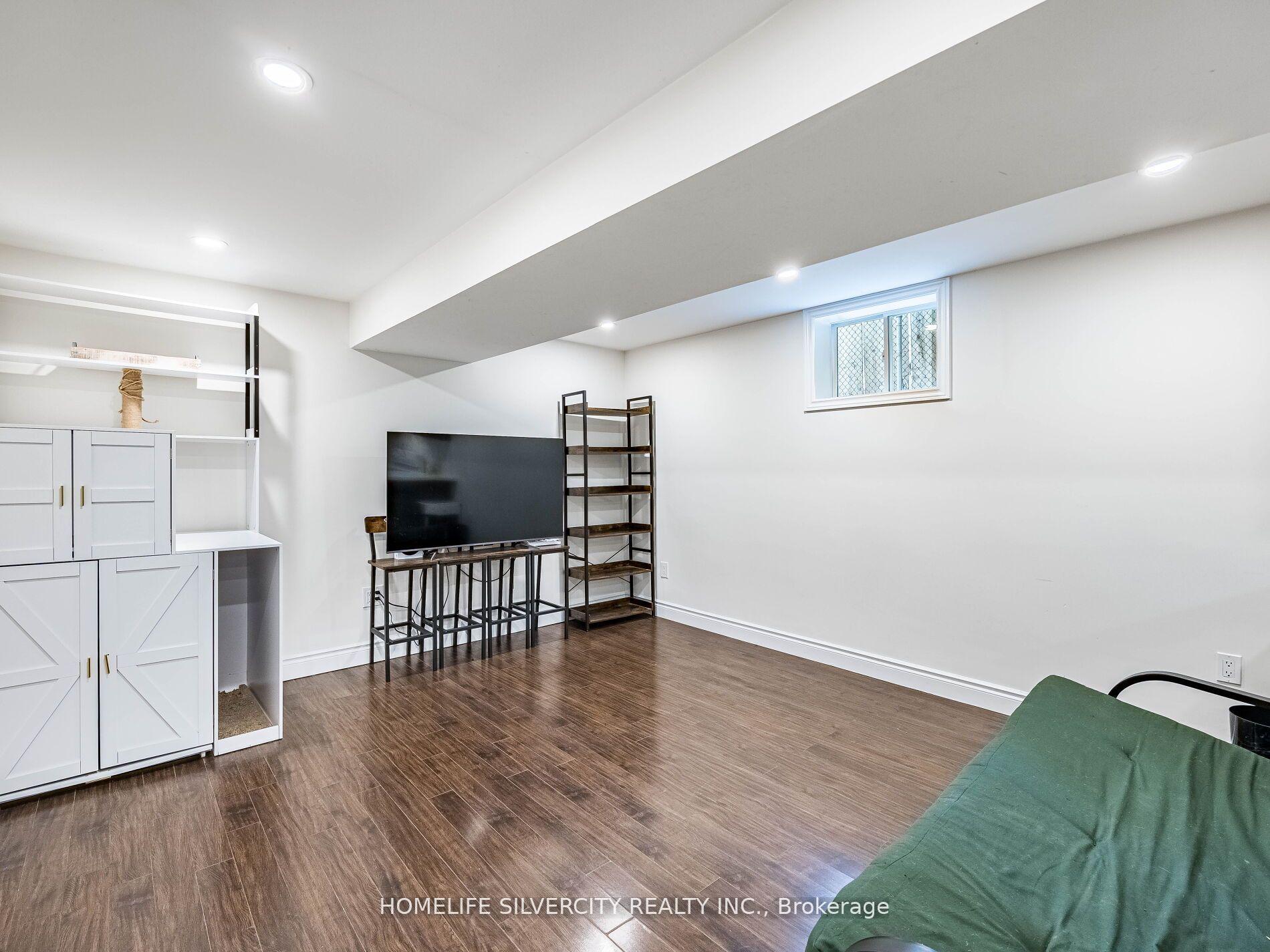 Photo 33 of 53 Charters Road W, Brampton, Madoc — HOMEH