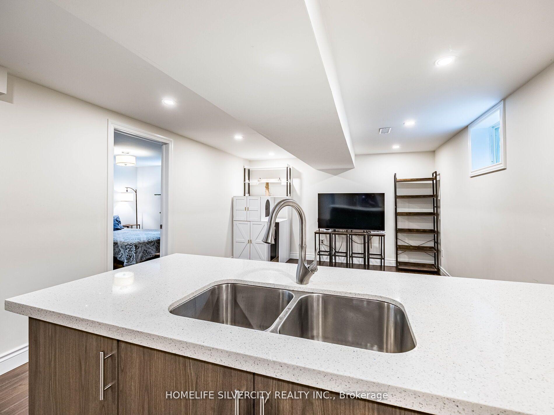 Photo 34 of 53 Charters Road W, Brampton, Madoc — HOMEH