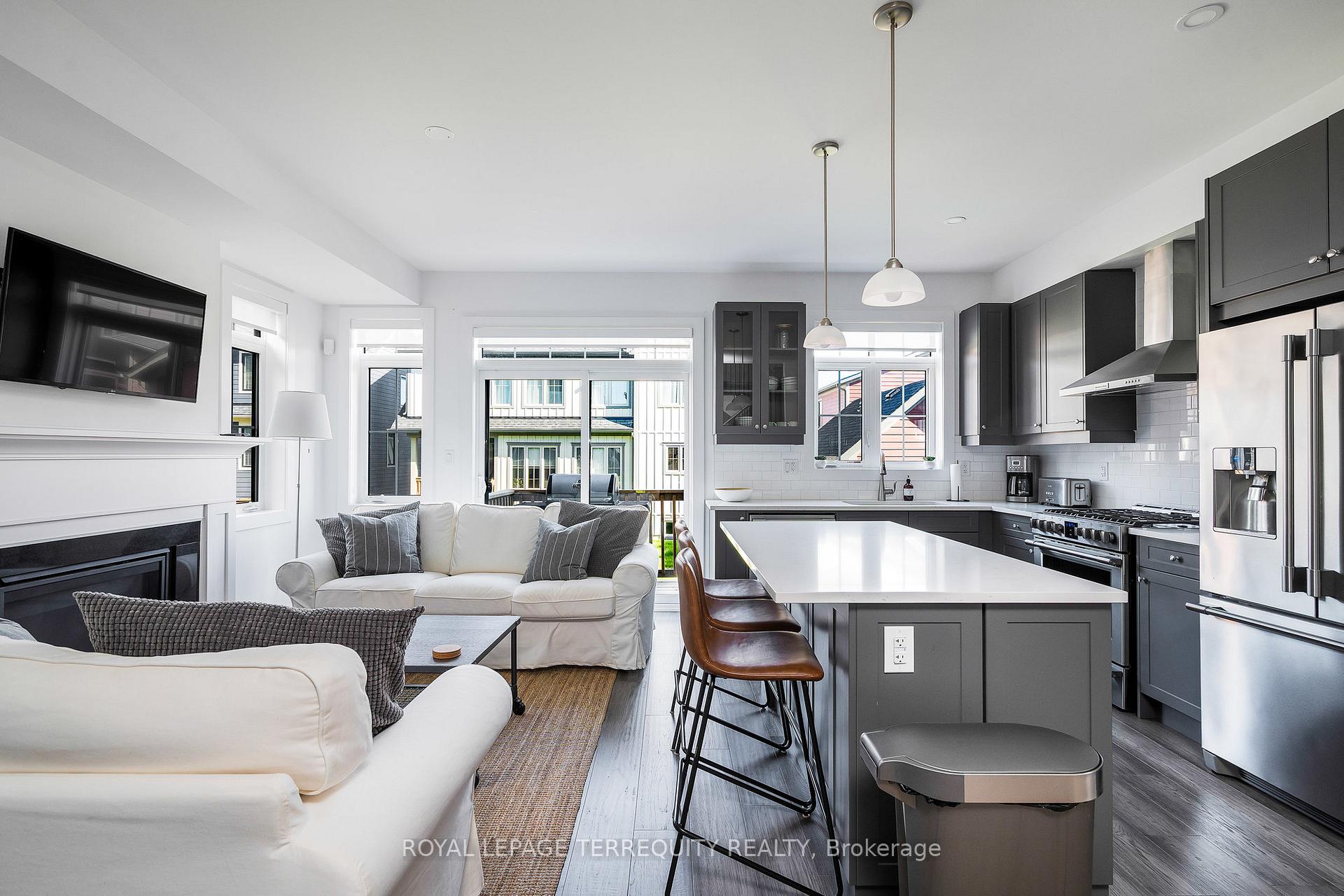 Photo 5 of 156 Sycamore Street, Blue Mountains — HOMEH