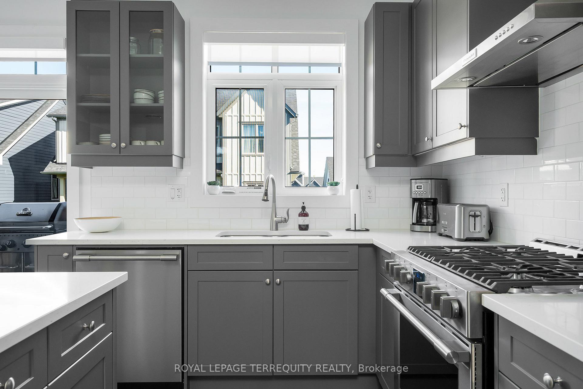 Photo 14 of 156 Sycamore Street, Blue Mountains — HOMEH