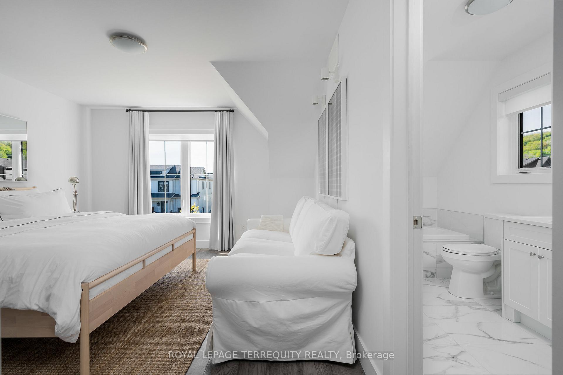 Photo 47 of 156 Sycamore Street, Blue Mountains — HOMEH