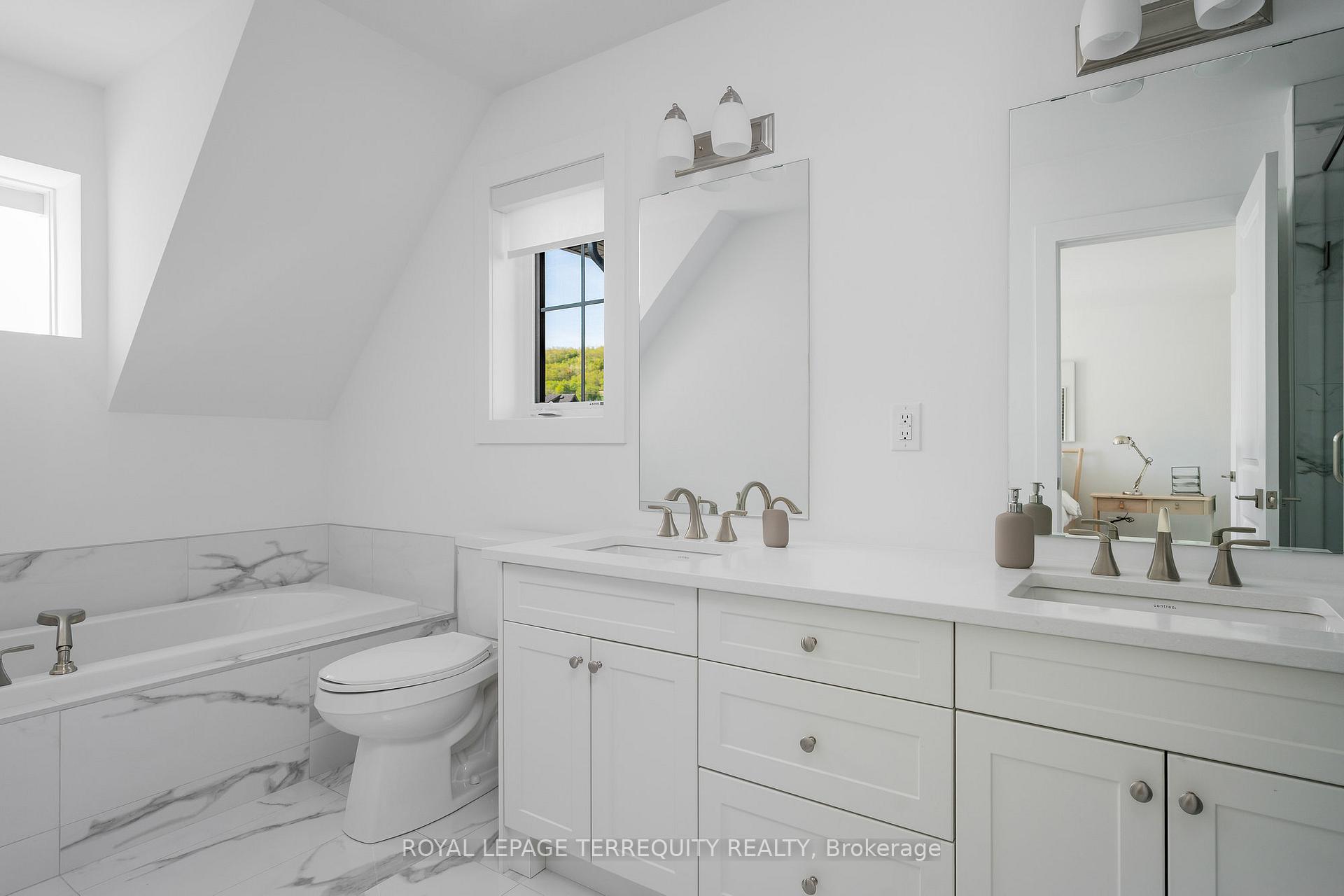 Photo 15 of 156 Sycamore Street, Blue Mountains — HOMEH