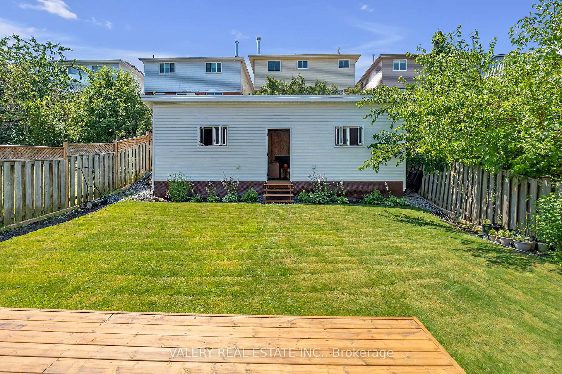 Photo 17 of 2294 Chapman Court, Pickering, Brock Ridge — HOMEH