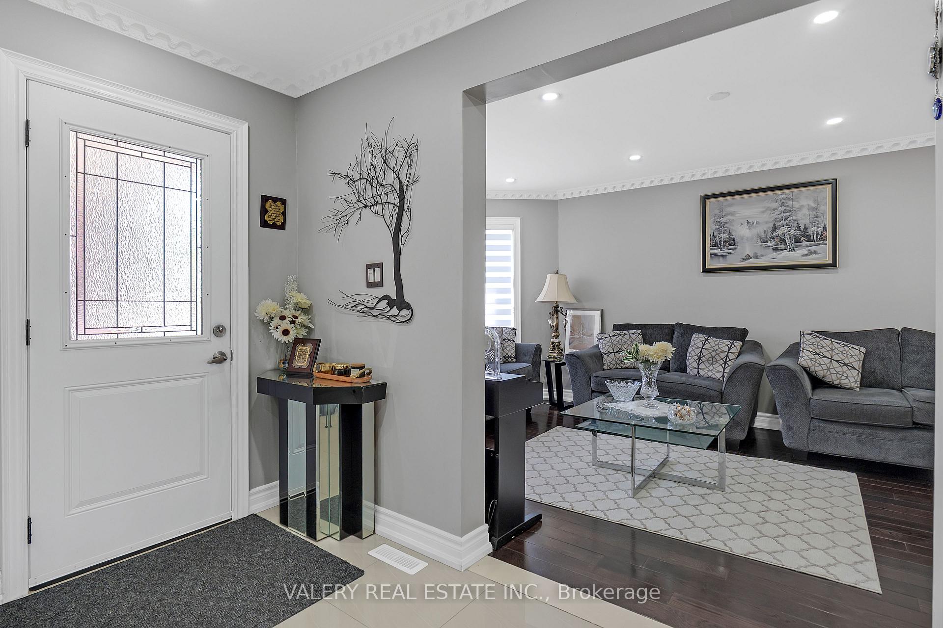 Photo 20 of 2294 Chapman Court, Pickering, Brock Ridge — HOMEH