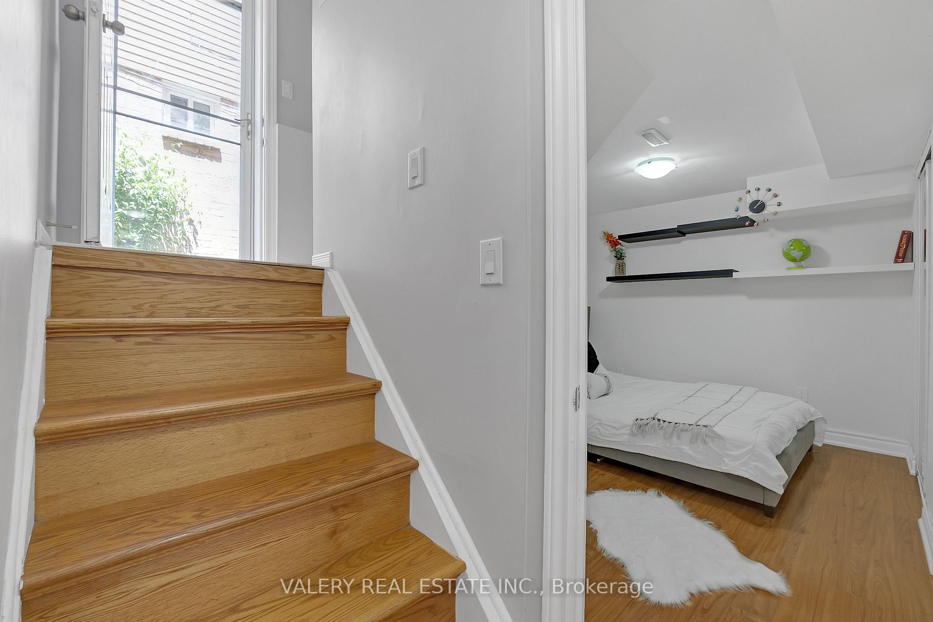 Photo 29 of 2294 Chapman Court, Pickering, Brock Ridge — HOMEH