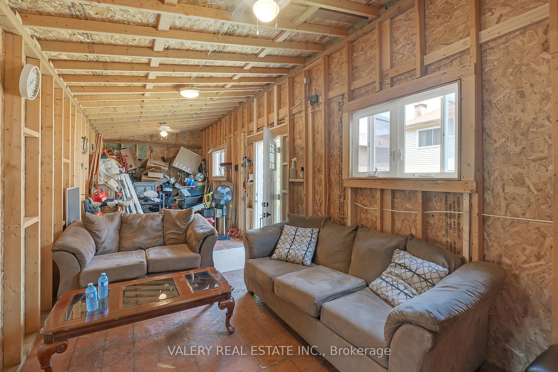 Photo 33 of 2294 Chapman Court, Pickering, Brock Ridge — HOMEH