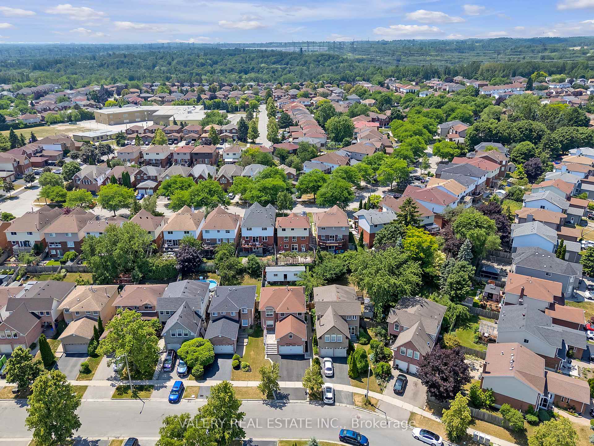 Photo 40 of 2294 Chapman Court, Pickering, Brock Ridge — HOMEH