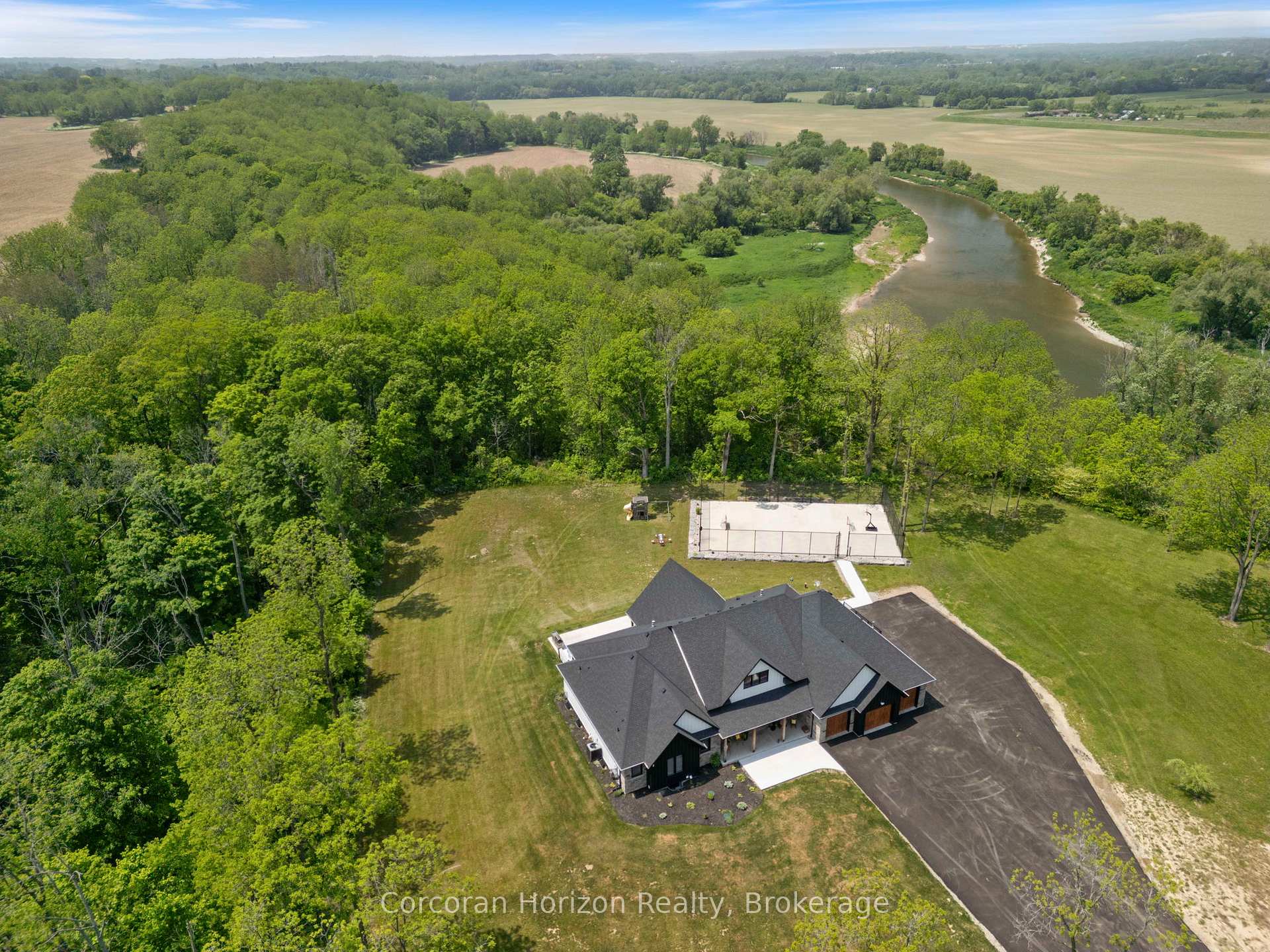 Photo 1 of 11 Cockshutt Road, Brant, Brantford Twp — HOMEH