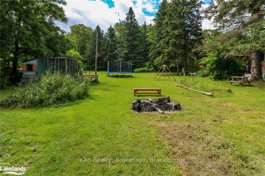 Photo 8 of 281 Sunnidale Street, Clearview, Stayner — HOMEH