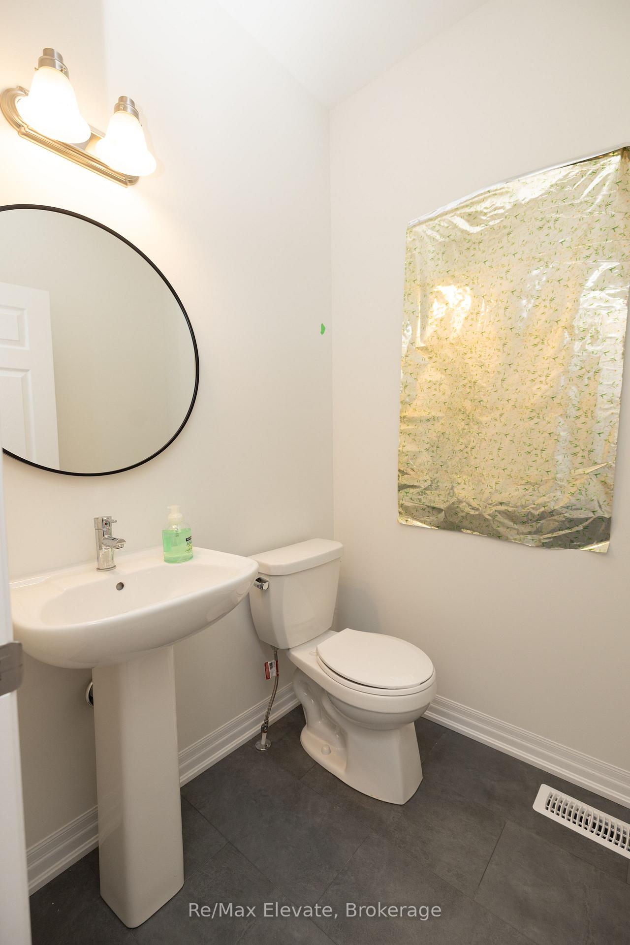 Photo 8 of 210 Flood Avenue, Clarington, Newcastle — HOMEH