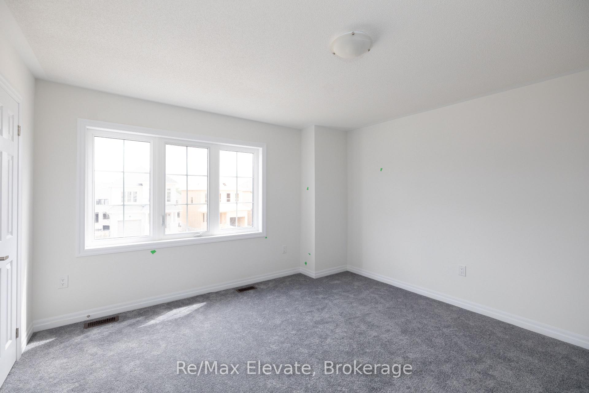 Photo 10 of 210 Flood Avenue, Clarington, Newcastle — HOMEH