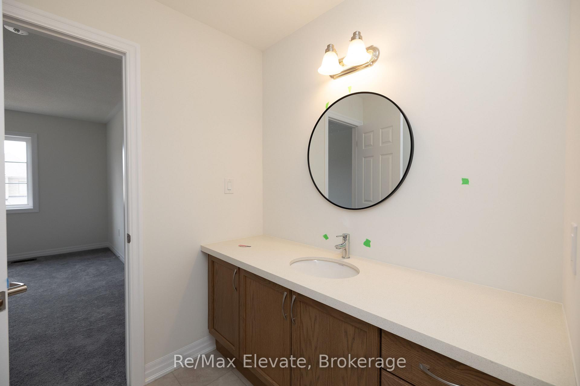 Photo 5 of 210 Flood Avenue, Clarington, Newcastle — HOMEH
