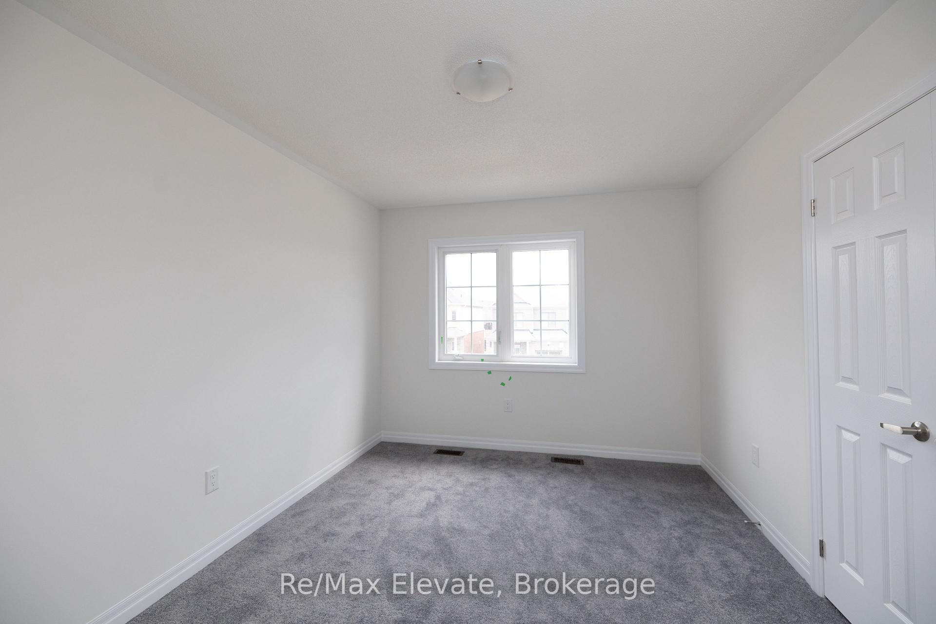 Photo 11 of 210 Flood Avenue, Clarington, Newcastle — HOMEH