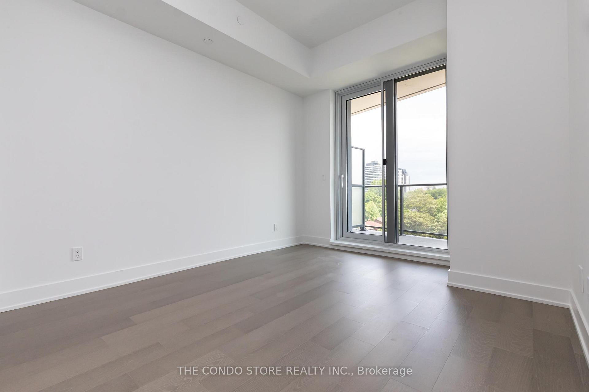 Photo 2 of Unit 703, 8 Manor Road W, Toronto, Yonge-Eglinton — HOMEH