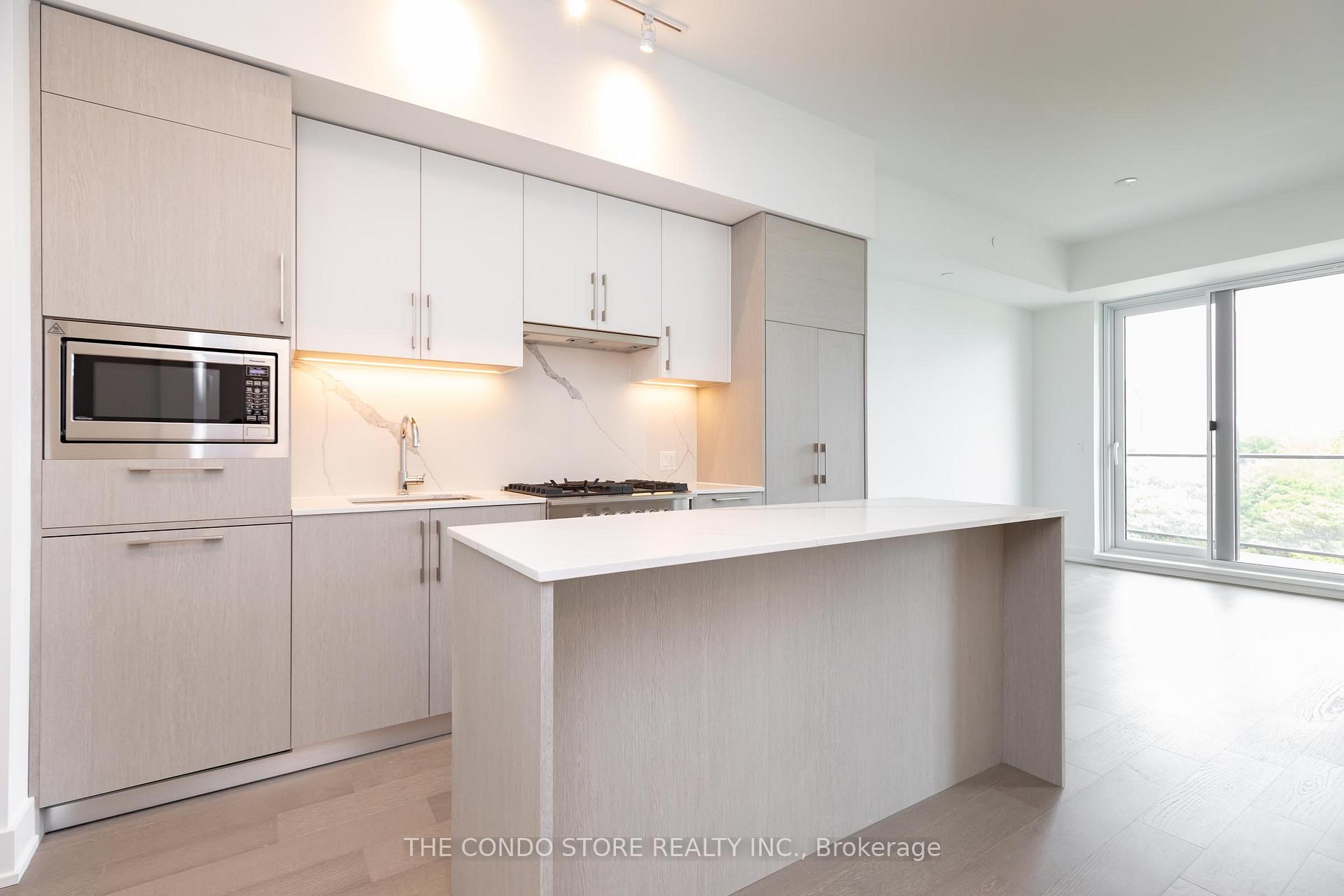 Photo 16 of Unit 703, 8 Manor Road W, Toronto, Yonge-Eglinton — HOMEH