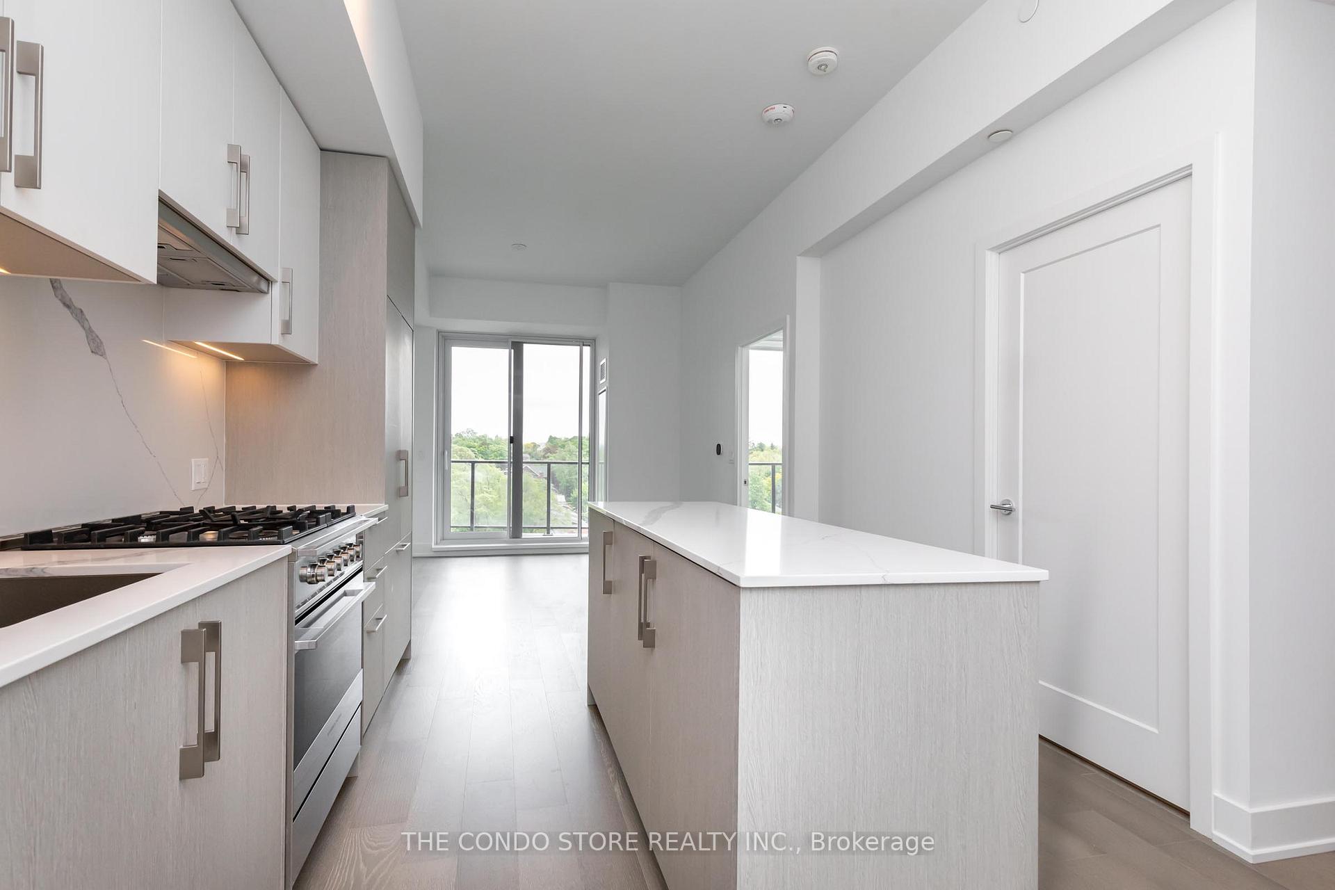 Photo 14 of Unit 703, 8 Manor Road W, Toronto, Yonge-Eglinton — HOMEH