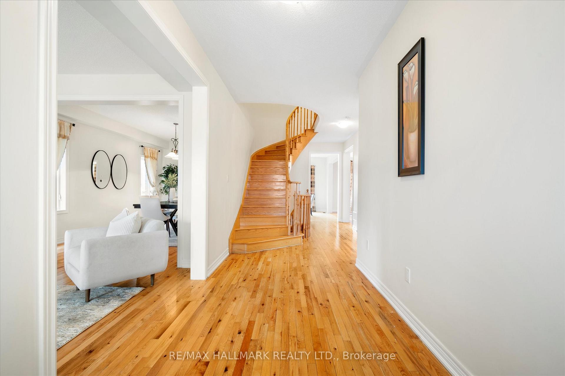 Photo 48 of 1377 Lormel Gate, Innisfil, Lefroy — HOMEH