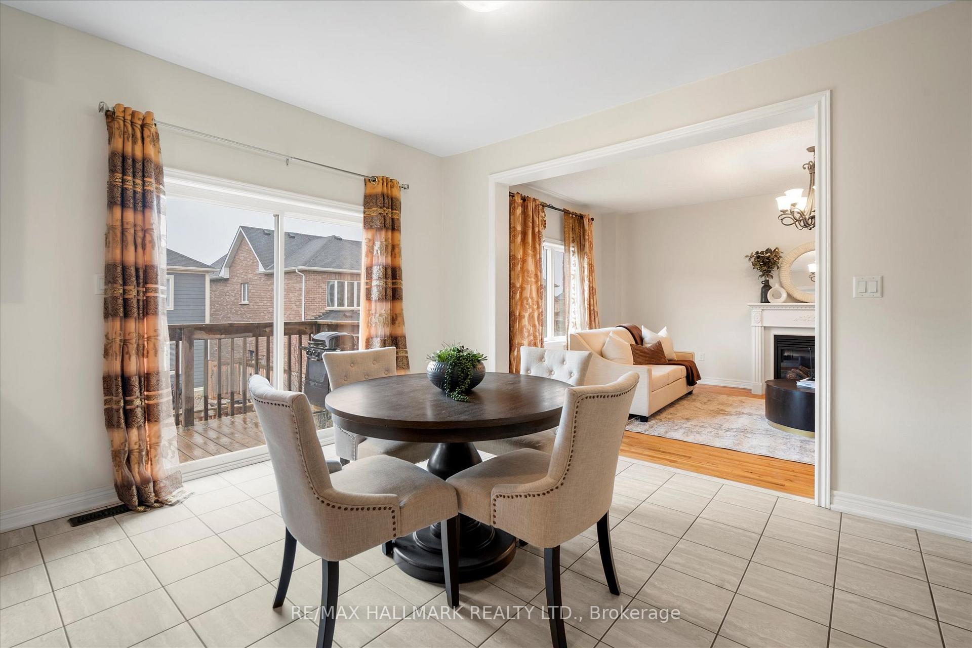 Photo 14 of 1377 Lormel Gate, Innisfil, Lefroy — HOMEH